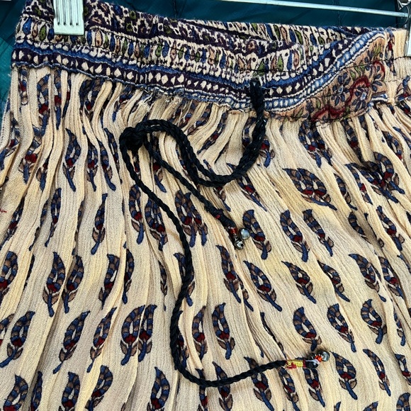 Paisley skirt - Picture 4 of 4